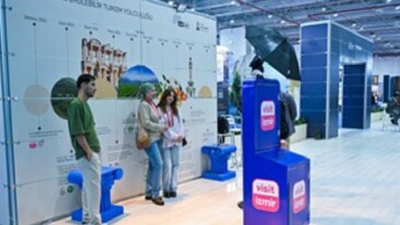 Turizm dünyası İzmir’de bir ortaya geldi