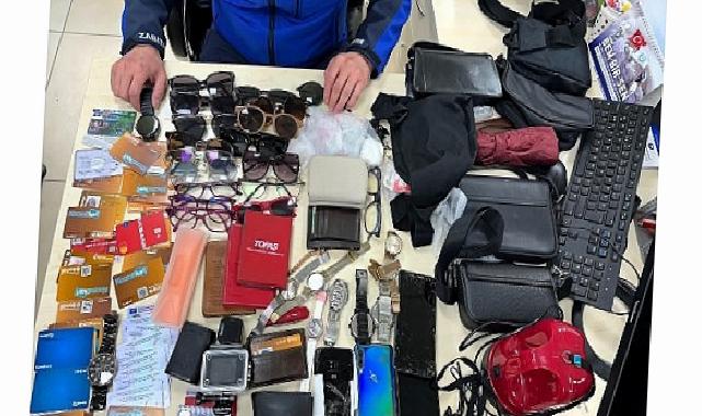 Unutulan eşyalar Büyükşehir Zabıtası ile inançta