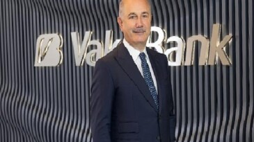 VakıfBank’tan bir yeni kredi daha: VakıfBank, Asya Altyapı Yatırım Bankası’ndan 10 yıl vadeli 300 milyon dolarlık fonlama sağladı