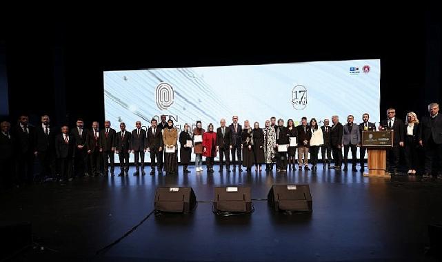 Vali Akın ile Lider Altay 17. Altın Dokunuşlar Şenliği’ni ve Gazze Kermesi’ni Açtı