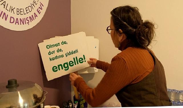 16 Hafta Sürecek Olan Bayanın İnsan Hakları Eğitim Programı Ayvalık’ta Başladı