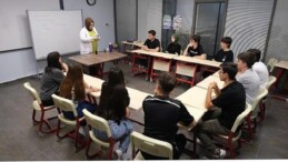 Akademi Liseler geleceği şekillendiriyor