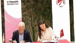 Aras Kargo Bayan Voleybol Ekibi’nin Resmi Sponsoru Viennalife Oldu