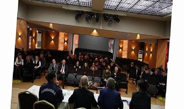 Ayvalık’ta Muhtarlar Görüş ve Tekliflerini Lisana Getirdi…