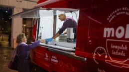 Bakırköy Belediyesi’nden Soğuk Sabahlarda Sıcak İkram