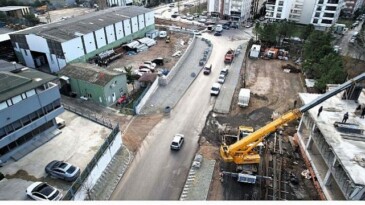 Bir neşter de Ahmet Penbegüllü Bulvarı’na
