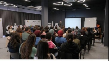 Bu Ders SİA’dayız Programı Üniversiteleri Toplumsal İnovasyonla Buluşturuyor