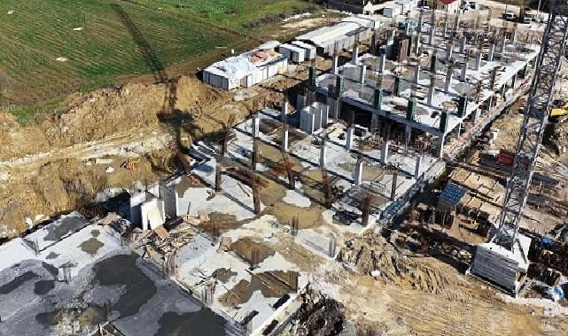 Büyükakın: “Kocaelispor’umuzu Avrupa standartlarında bir tesise kavuşturacağız”