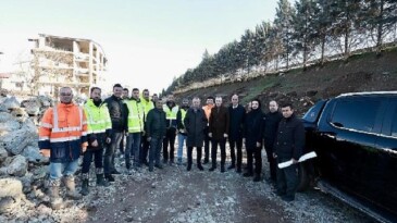 Büyükakın ‘Şehrin temposuna durmadan çalışarak yetişiyoruz’