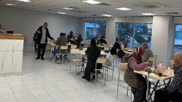 Büyükşehir Belediyesi’nin toplumsal tesisi ikinci meskenleri oldu