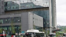 Büyükşehir, Şehir Hastanesi için ulaşım ağını genişletti: 14 yeni, direkt çizgi ile direkt ulaşım