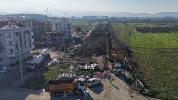 Büyükşehir ve MASKİ Muradiye’de Tüm Gücüyle Alanda