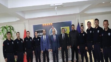 Büyükşehir’de Zabıta Komiserliği İmtihanını Kazanan Çalışanlar Vazifeye Başladı