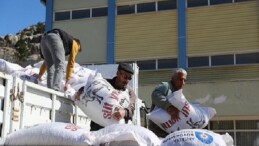 Büyükşehir’den 2025 yılında hayvancılığa 503 bin 625 kg yem takviyesi