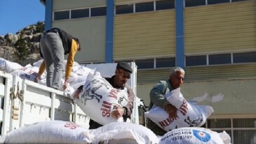 Büyükşehir’den 2025 yılında hayvancılığa 503 bin 625 kg yem takviyesi