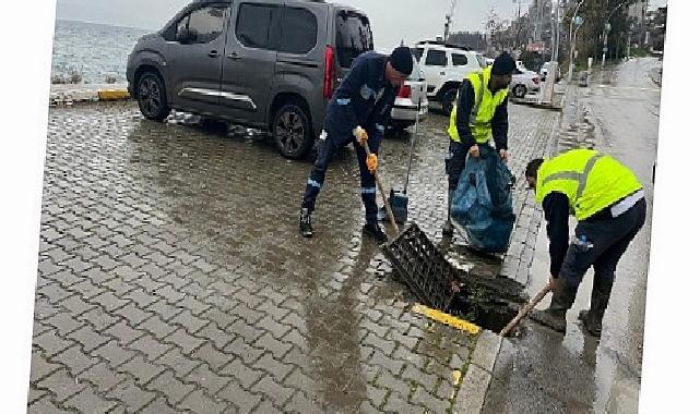 Büyükşehir’den fırtına sonrası büyük paklık