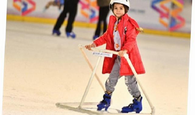 Büyükşehir’den öğrencilere yarıyıl tatili için buz pisti muştusu