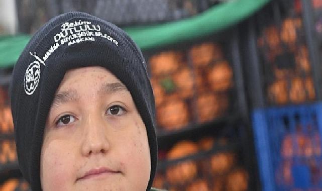 Çarşamba Pazarı Esnafına Eldiven ve Bere Takviyesi