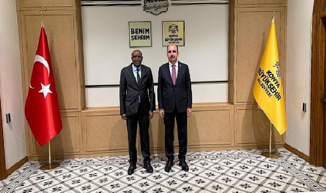 Cibuti Cumhuriyeti Ankara Büyükelçisi Abdillahi, Lider Altay’ı Ziyaret Etti