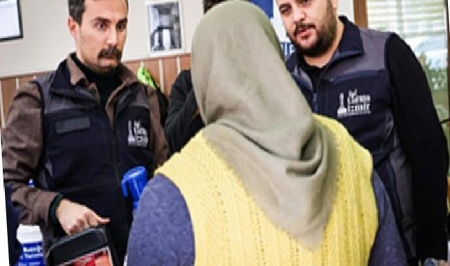 Çiftçiye buzağı kiti ve dezenfektan dayanağı