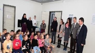 Çocukların Karnelerini Lider Erkan Aydın Verdi