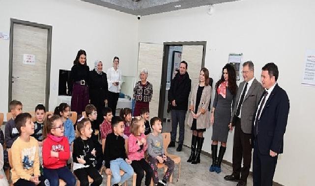 Çocukların Karnelerini Lider Erkan Aydın Verdi