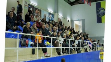 Didim Alanında Voleybol Şöleni: 3–0