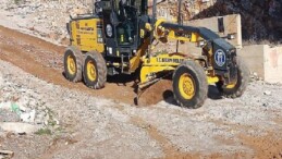 Didim Belediyesi kent genelindeki ağır çalışmalarını Akbük’de de sürdürüyor