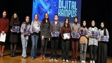 Dijital Kampüs’te yetişen 235 genç sertifikalarını aldı