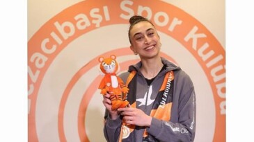 Eczacıbaşı Dynavit, Elif Şahin ile “yola devam” dedi