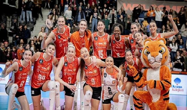 Eczacıbaşı Dynavit, Olympiacos karşısında 3-0 galip