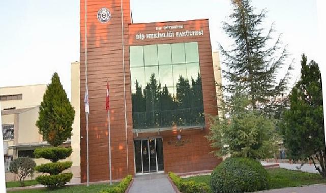 Ege Üniversitesi Diş Hekimliği Fakültesinde Yapay Zekâ Periyodu