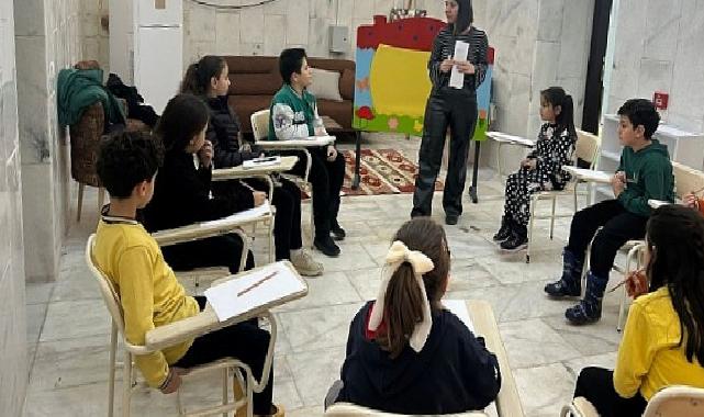 Gemlik’te Bayan ve Çocuklara Fiyatsız İngilizce Eğitimi Başladı