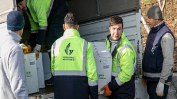 Güzelbahçe Belediyesi’nden çiftçiye güç veren takviye