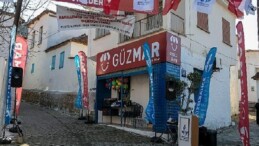 Güzelbahçe’de GÜZMAR Nihat Bakkal Açıldı