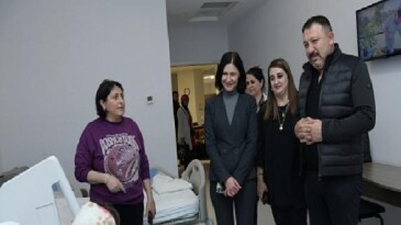 Hastanede Yeni Yıl Ziyareti