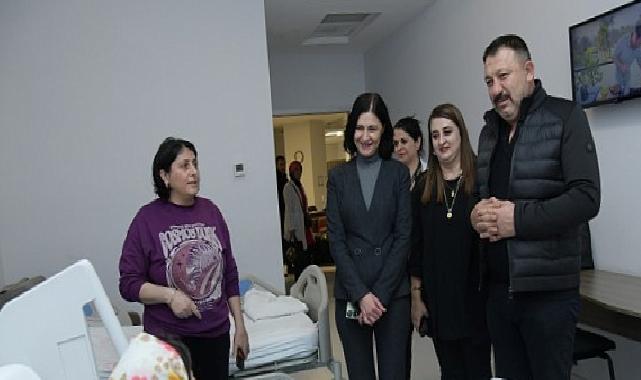 Hastanede Yeni Yıl Ziyareti