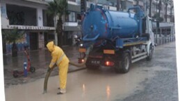 İzmir Büyükşehir Belediyesi grupları yağış nöbetinde