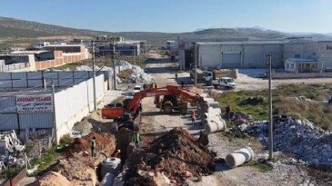 Karaosmanoğlu Sanayi Sitesi’nin Çeyrek Asırlık Altyapısı Zahmeti Son Buluyor