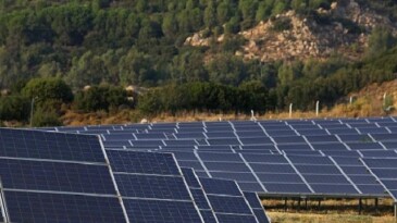 Karşıyaka gücünü güneşten alıyor: 1 yılda 9 milyon TL bütçe geliri