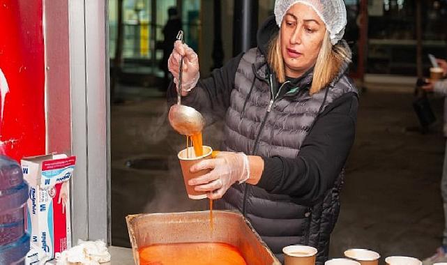 Karşıyaka’da 15 bin bireye sıcak çorba ikramı