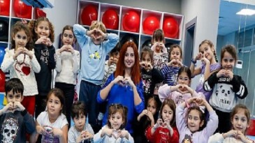 Kaş Ova Spor Salonu Kaşlı çocukların ortak buluşma noktası oldu