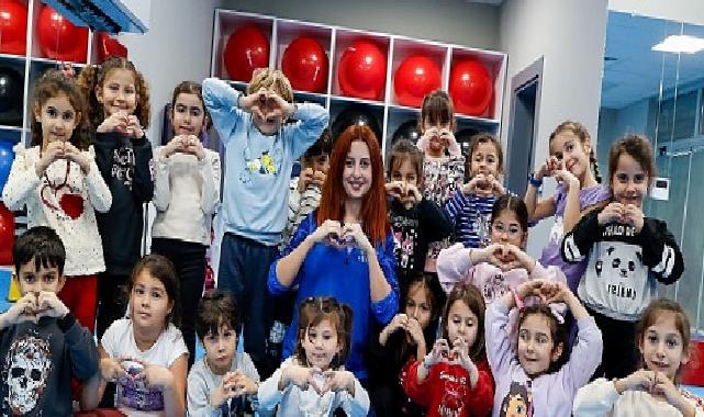 Kaş Ova Spor Salonu Kaşlı çocukların ortak buluşma noktası oldu