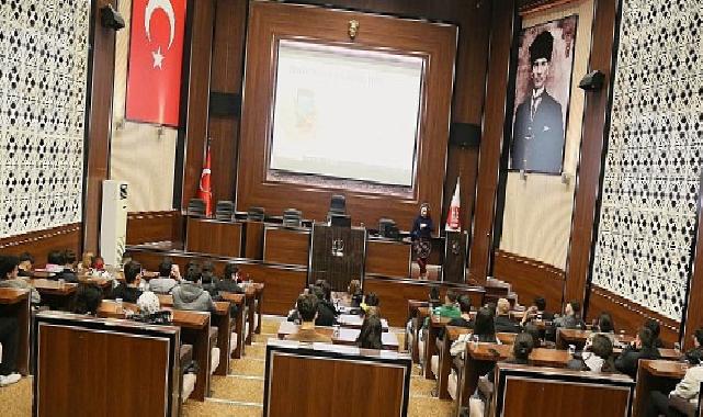 Keçiören Belediyesi Stajyerleri Hayata Hazırlıyor