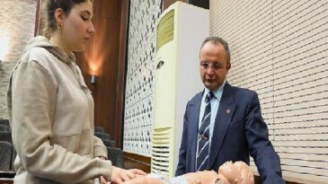 Keçiören Belediyesi’nden Hayat Kurtaran Eğitim
