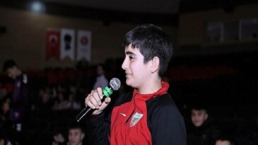 Keçiören’de Genç Sportmenler İçin “Sağlıklı Zihin, Güçlü Beden” Sempozyumu