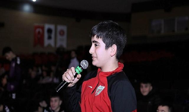 Keçiören’de Genç Sportmenler İçin “Sağlıklı Zihin, Güçlü Beden” Sempozyumu