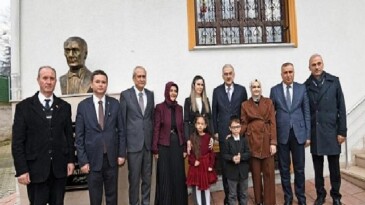 Lider Aydın, Özel İhtiyaçlı Çocukların Karne Sevincini Paylaştı