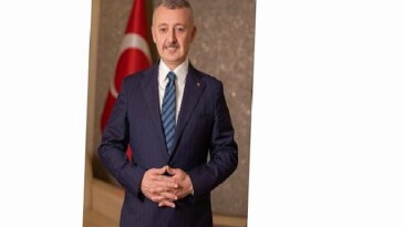 Lider Büyükakın, Çalışan Gazeteciler Günü’nü kutladı