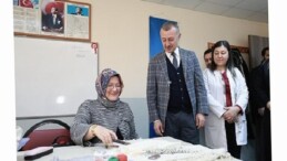 Lider Büyükakın, KO-MEK kursiyerlerini ziyaret etti